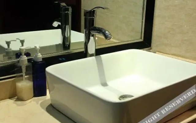 Xichang Liyang Holiday Hotel