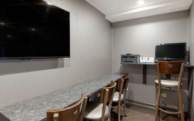 Best Western University Inn At Valparaiso