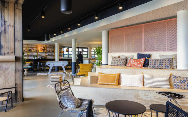 ibis Styles Lyon Meyzieu Arena Stadium