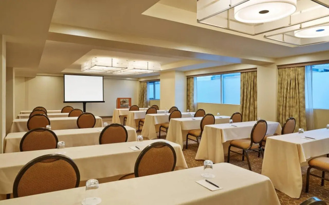 Sheraton Detroit Novi Hotel