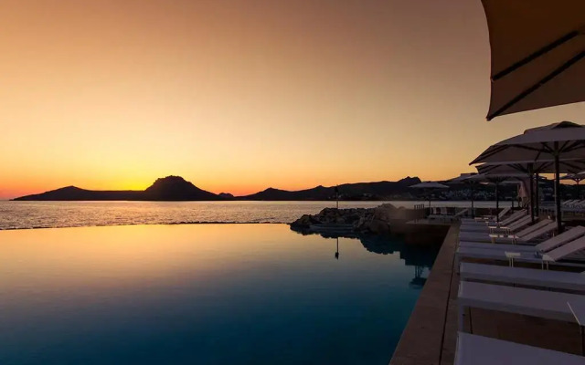 Yalıkavak Marina Hotel by Social Living Collection