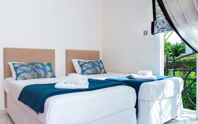 Oceania Paralimni in Paralimni