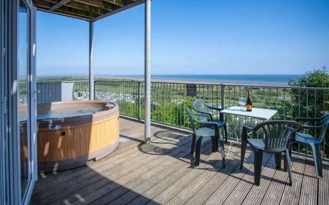 Sunbeam - 2 Bedroom Apartment - Pendine