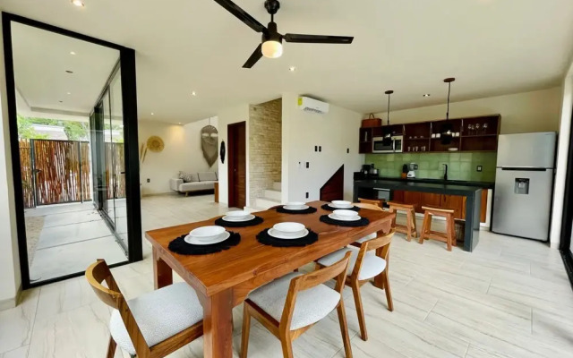 Jungle House By Lockey