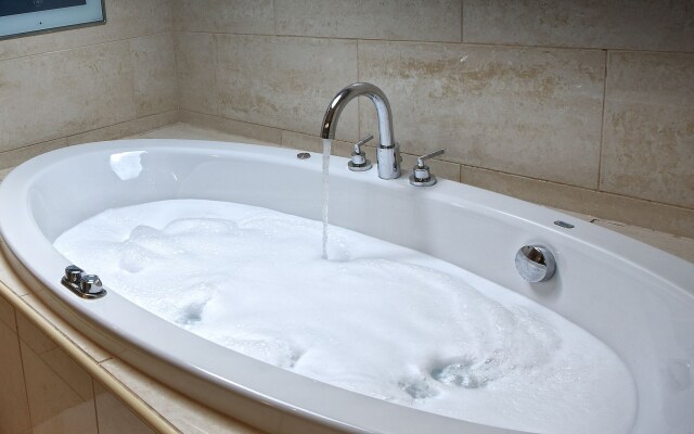 Quay Hotel and Spa