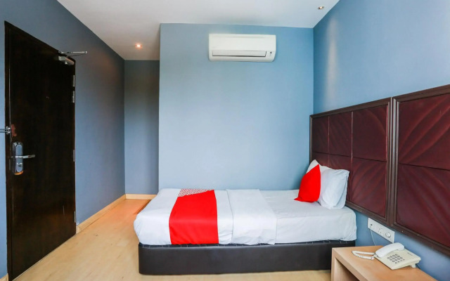 OYO 90894 Hotel Smc I-city