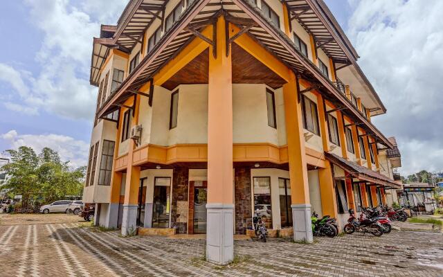 OYO 91862 Hotel Hayani