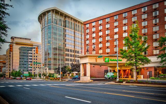 Holiday Inn Arlington at Ballston, an IHG Hotel