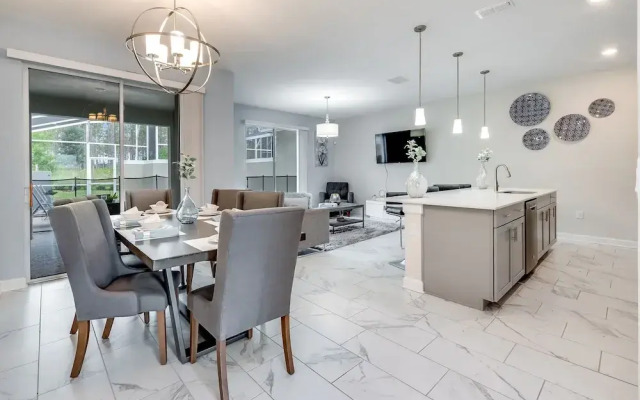 Relaxing 4bed 3Ba Champions Gate Pool