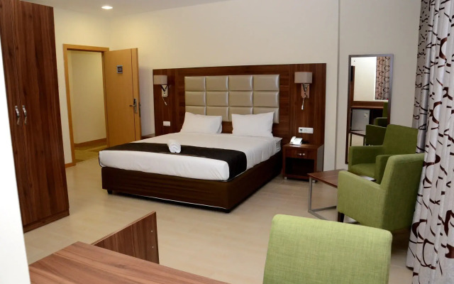 Blu Sky Hotel