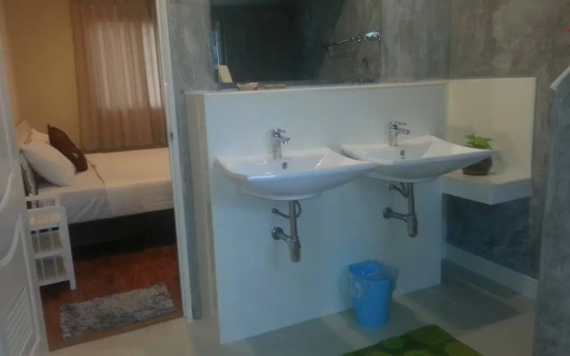 Khanom Garden Suite Resort