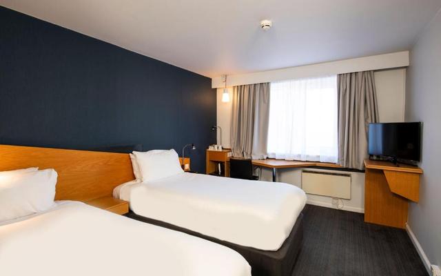 Holiday Inn Express Stoke On Trent, an IHG Hotel