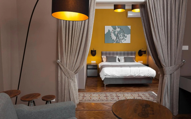 Hotel London B&B