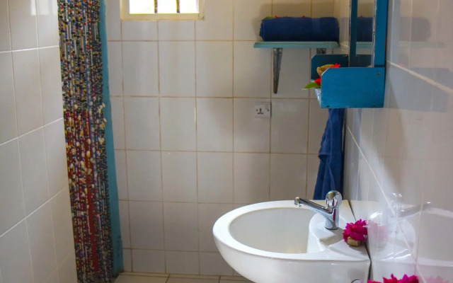 Blue Reef Sport and Fishing Lodge & Bungalows