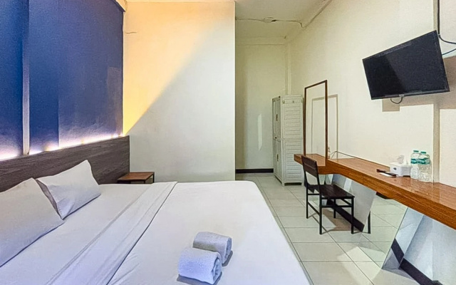 Garden View near Batu Tulis RedPartner – Guest Rooms – Bogor