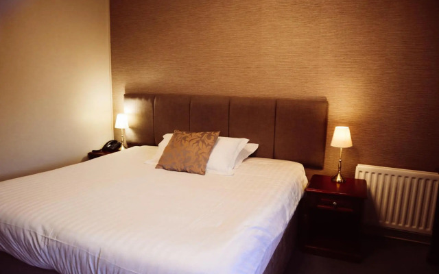 Shaw Hill Golf Resort & Spa Hotel