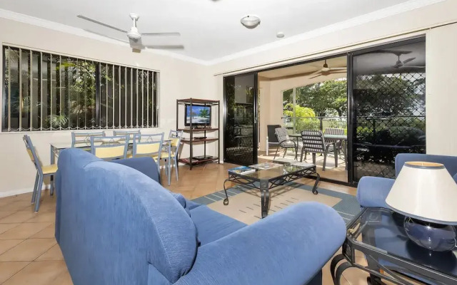 The Mediterranean Beachfront Groundfloor Apartment