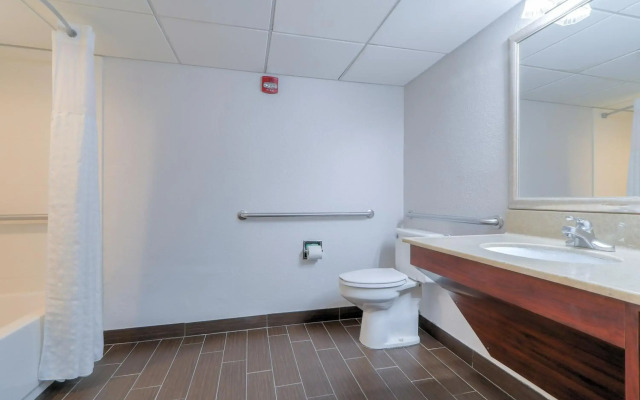 Holiday Inn Cleveland by IHG
