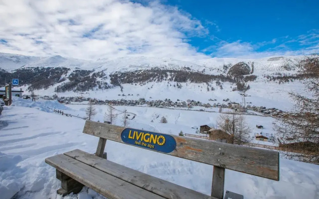 Sponda Ski in- Ski out Mt 50