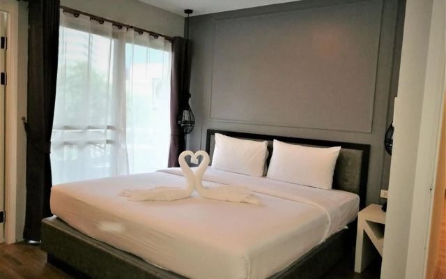 Boss Hotel