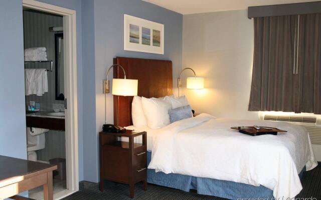 Hampton Inn Seaport Financial District