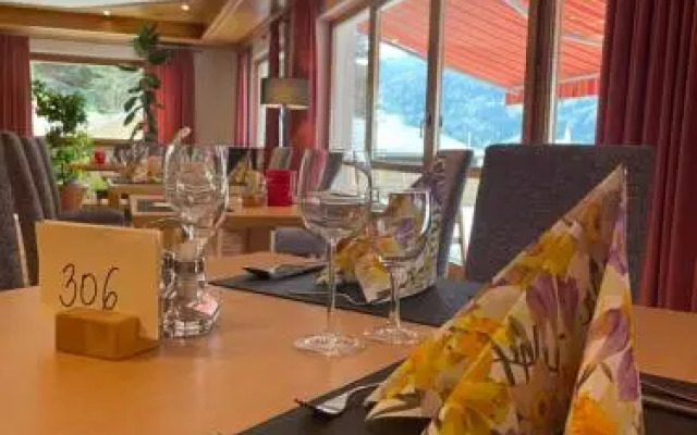 Hotel Larch