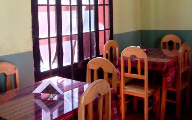 Positive Hostel & Backpackers