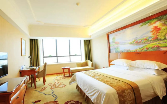 Vienna Hotel Shaoguan Wulingting Branch