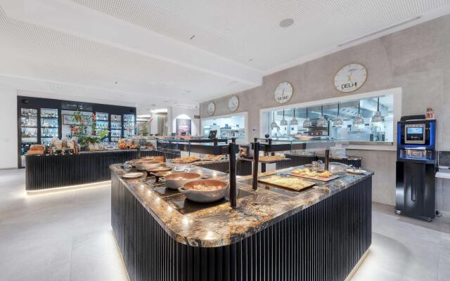 GOLDEN TULIP LYON OUEST TECHLID - Hotel & Spa