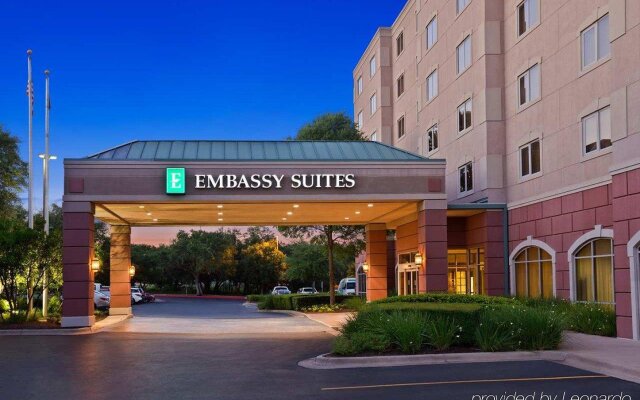 Embassy Suites by Hilton Austin Arboretum