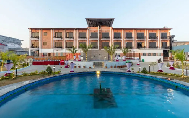 Chitwan Midtown Hotel
