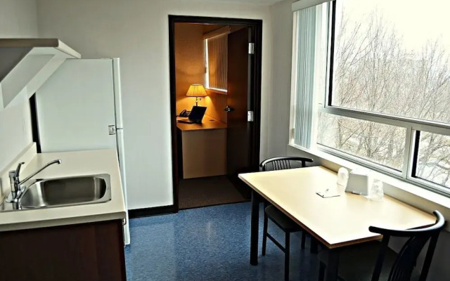 Residence & Conference Centre - Ottawa Downtown