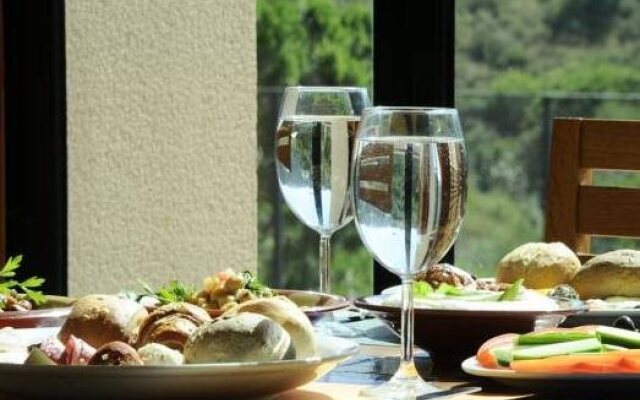Country Lodge Bsalim