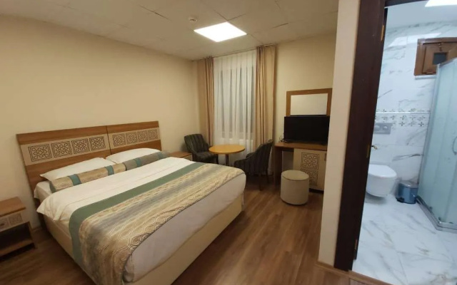 Camellia Hostel