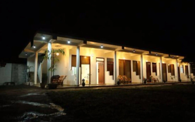Vista Holaa Mirissa