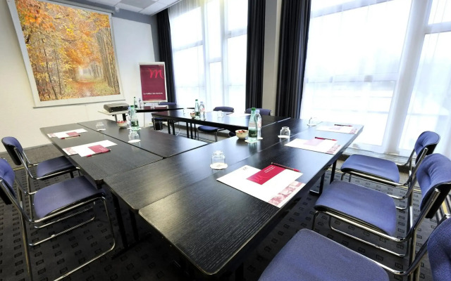 Mercure Rouen Val De Reuil