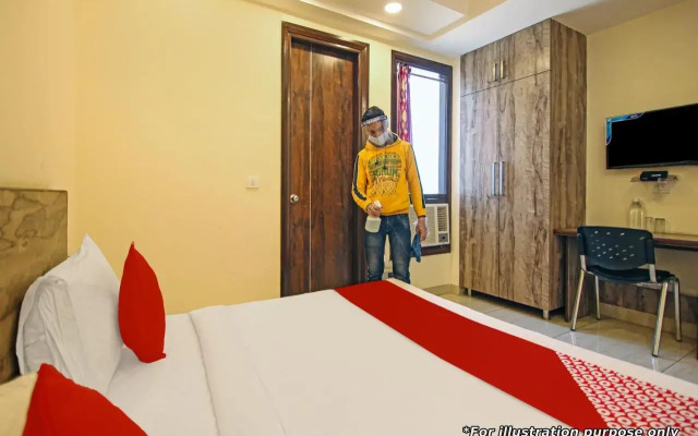 OYO Flagship 83759 Nityanand Inn