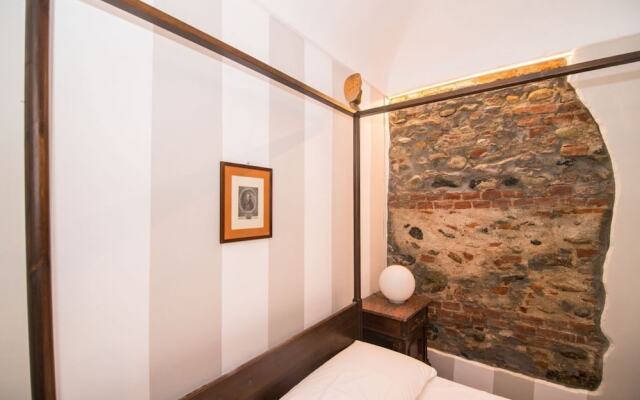 Piazza Vittorio Veneto Elegant Flat