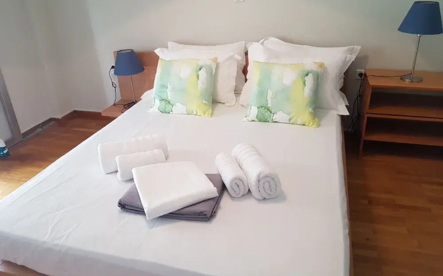 Pleasant stay at MOMA Acropolis view