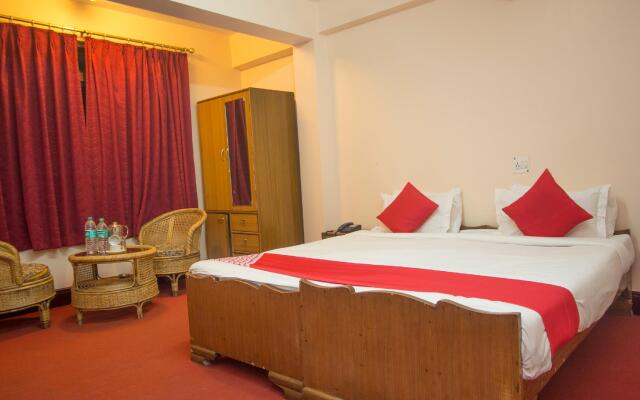 OYO 3330 Hotel Blue Diamond