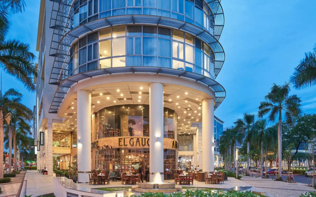 The Crescent Residence 1