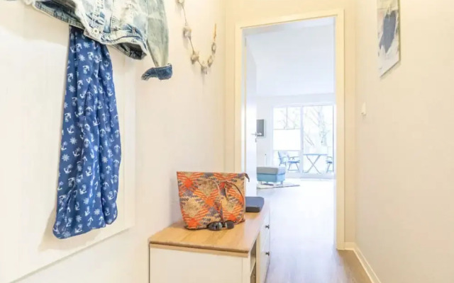 Message in a Bottle Modern Retreat