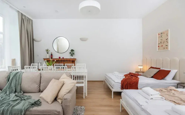Modern  Apartments  by Upstairs