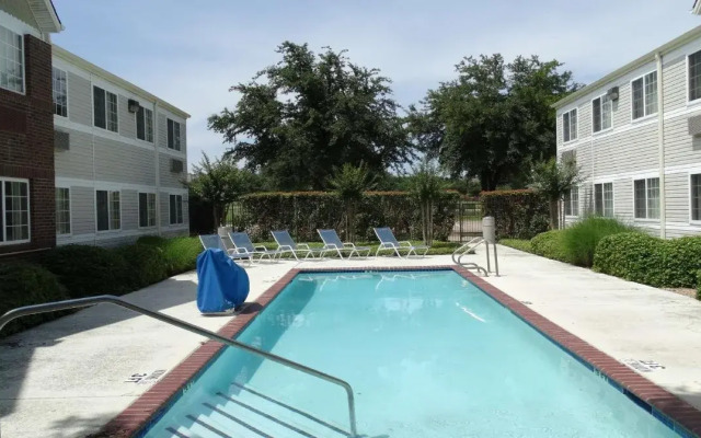 Extended Stay America Suites Dallas Plano Parkway