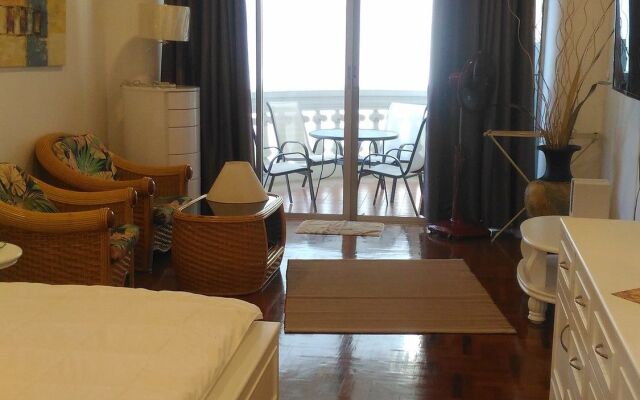 Sky Beach Apartment