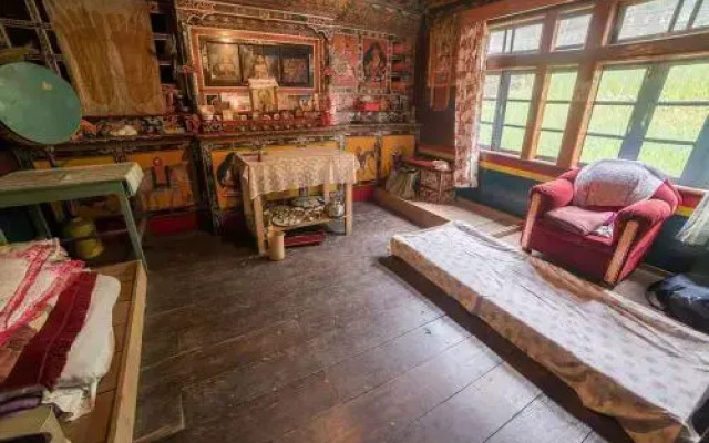 OurGuest Lachung Homestay