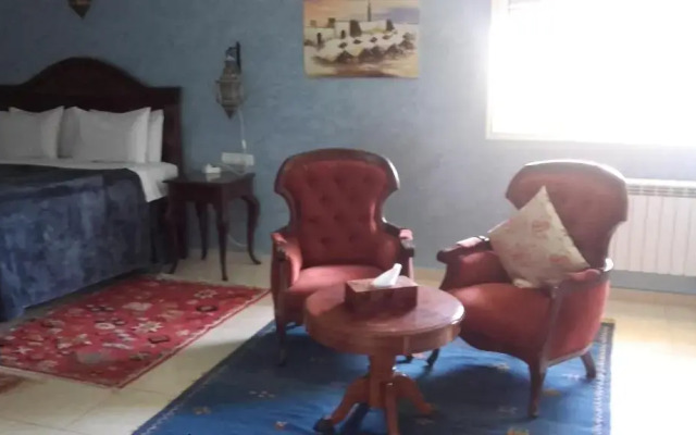 Riad Tanjil