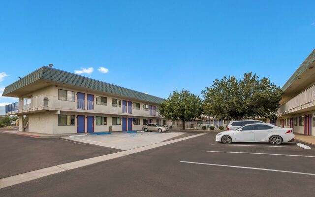 Travelodge Inn & Suites Sierra Vista