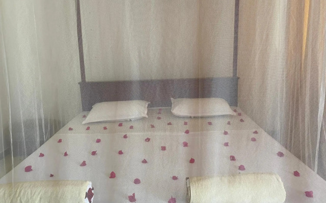 Yoho Talalla Ocean Beach Resort