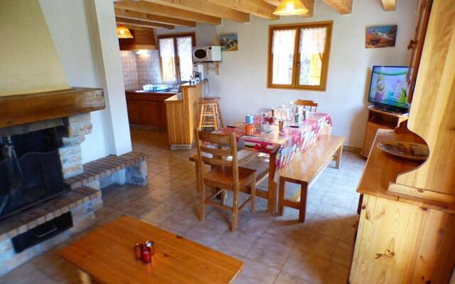 Chalet Les Saisies, 4 pièces, 8 personnes - FR-1-594-42